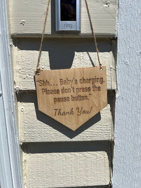 Shhh Baby Charging Wooden Arrow Sign | Rustic Nursery Decor | Shhh Baby Sleeping | Front Door Sign | Door Hanger | Don't ring doorbell sign