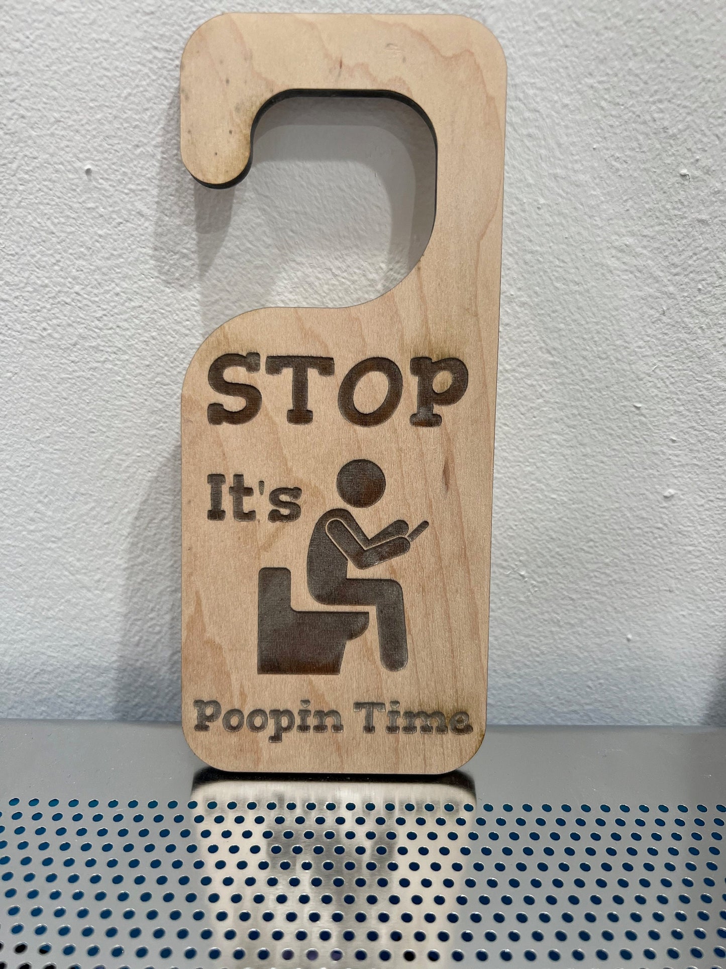Funny ‘Poopin Time’ Wooden Door Hanger - Unique Gag Gift for Friends & Family
