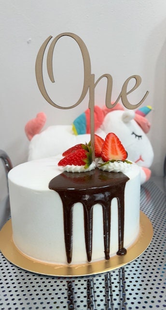 Charming Wooden ‘One’ Cake Topper for First Birthdays | Toddler Birthday Cake Topper / Script Gold Silver / Smash Cake Topper